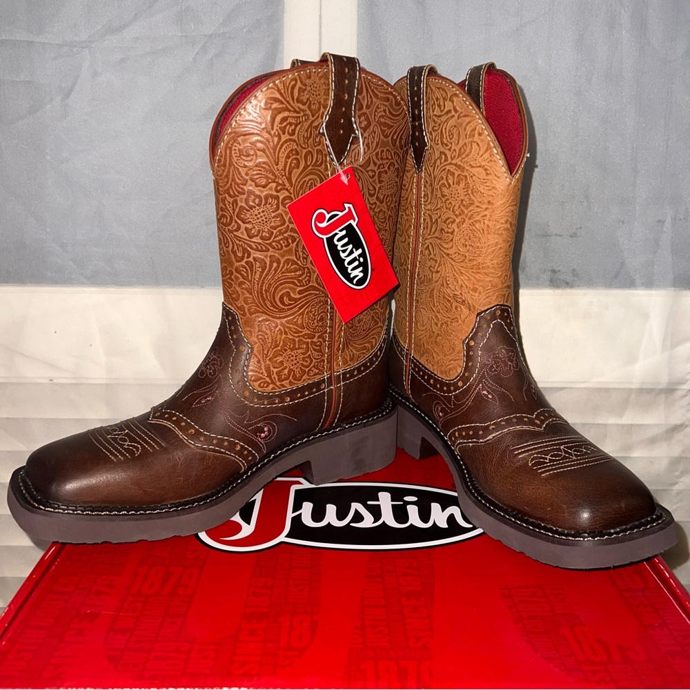 Justin Gypsy Women’s Western Cowgirl Boots Tan Floral Embossed 8B Rodeo